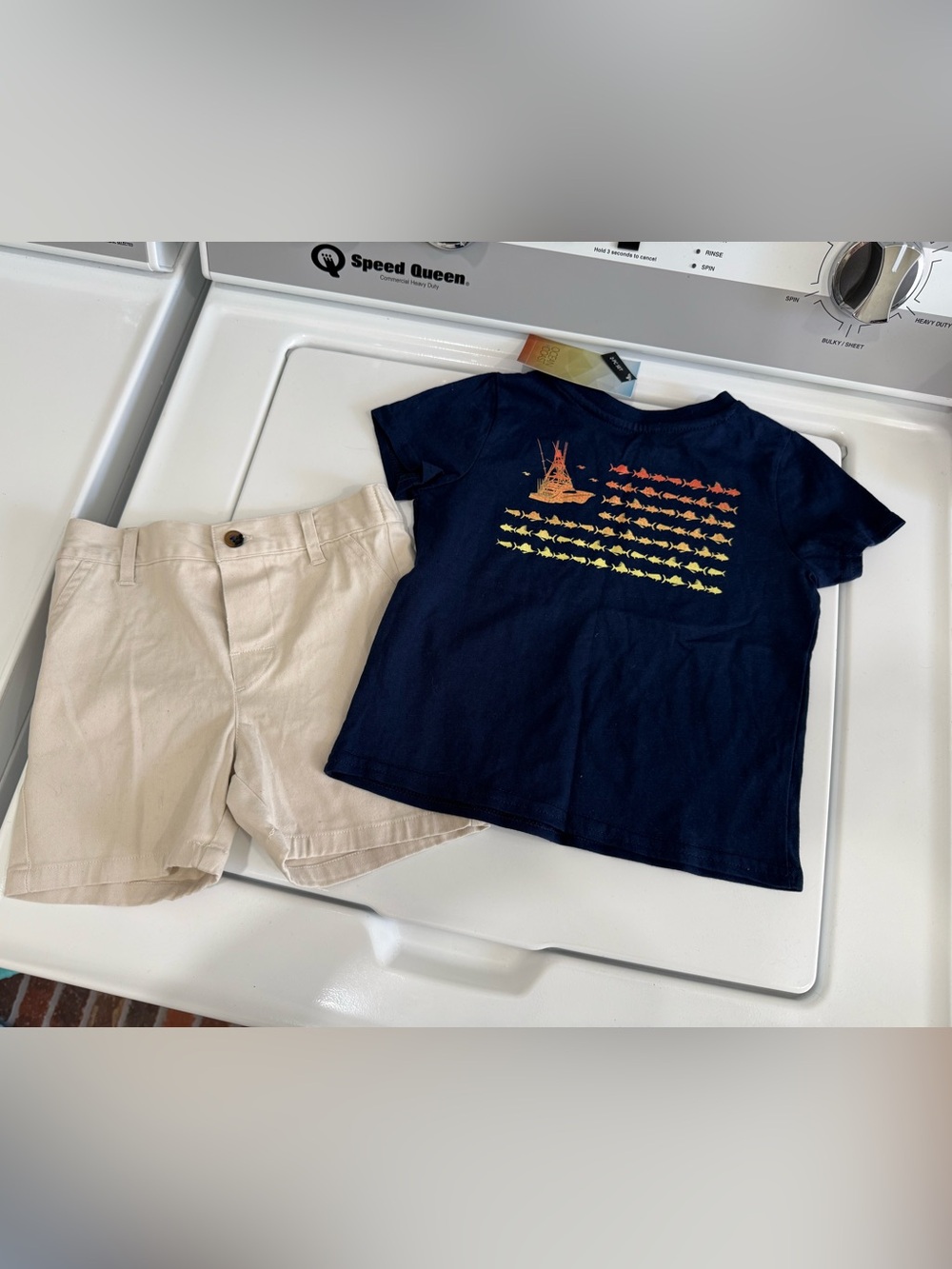 Navy Kids Short-Sleeve Tee with Orange and Yellow Fish Flag Graphic